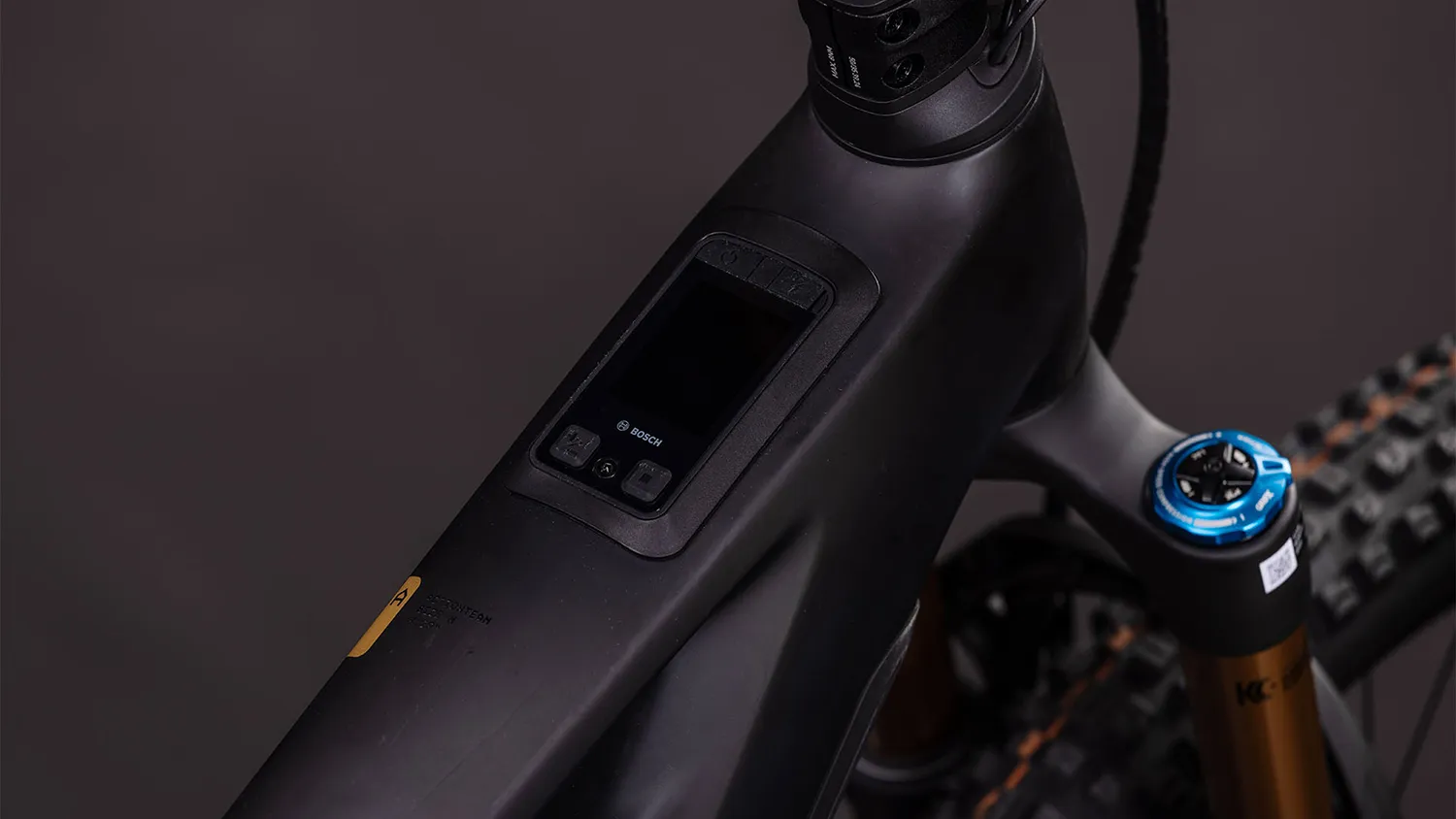 Cube 2026 Stereo Hybrid ONE44 HPC AT 800 carbon´n´gold