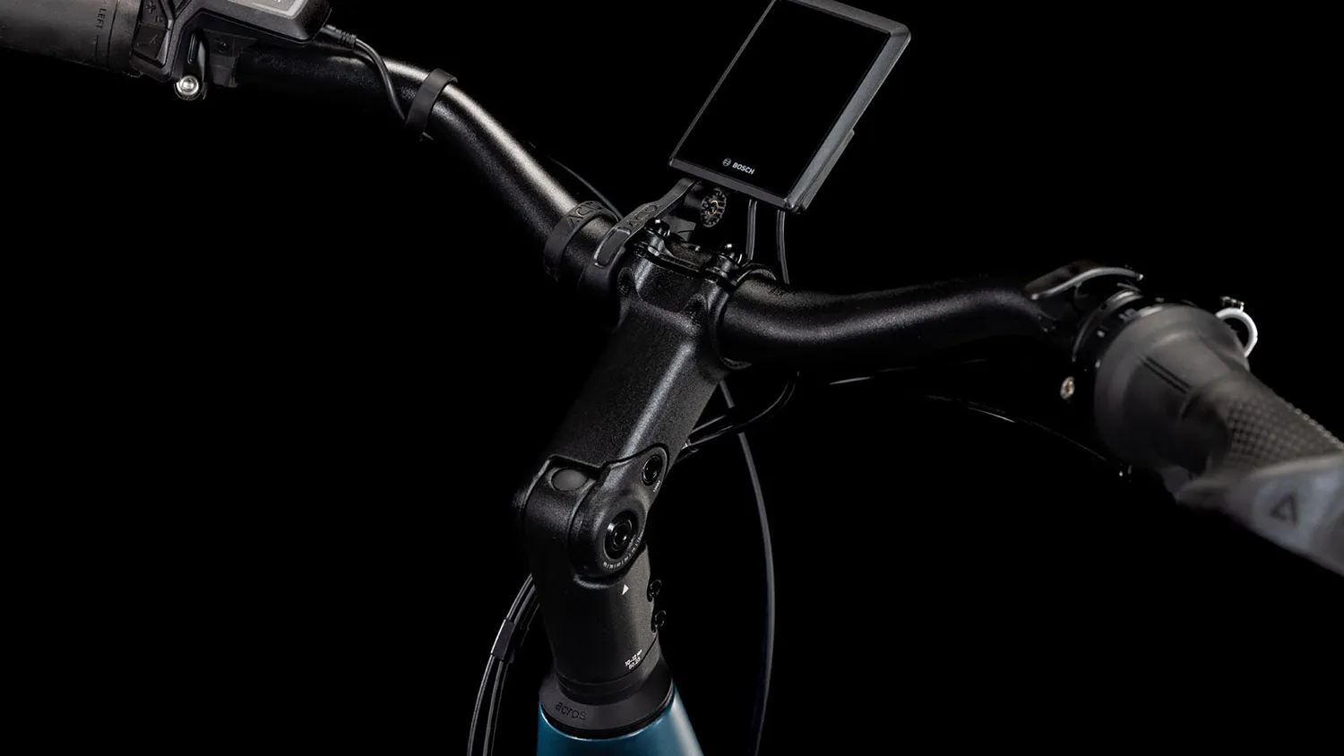 Cube 2025 Supreme RT Hybrid Comfort EXC 625 blue´n´black