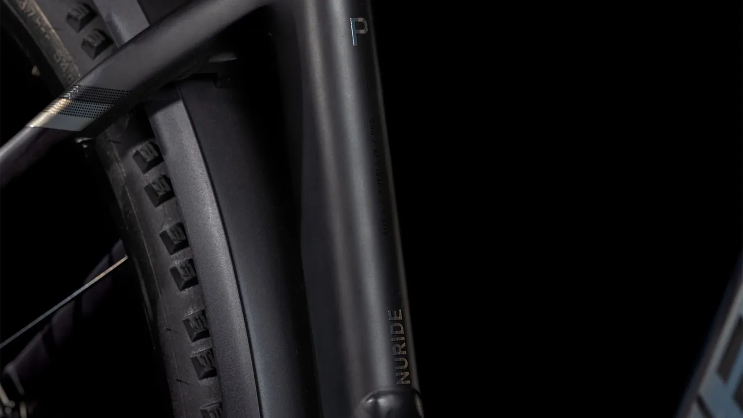 Cube 2025 Nuride Hybrid Pro Allroad black´n´bronze 800 (Wave)