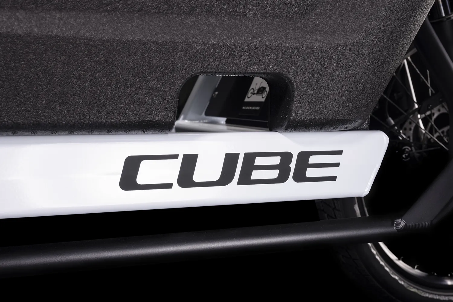 Cube 2024 Cargo Sport Hybrid 500 flashwhite´n´black