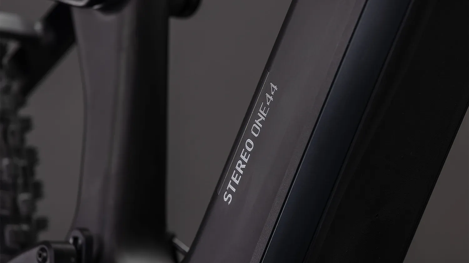 Cube 2026 Stereo Hybrid ONE44 HPC Race 800 blackline | M