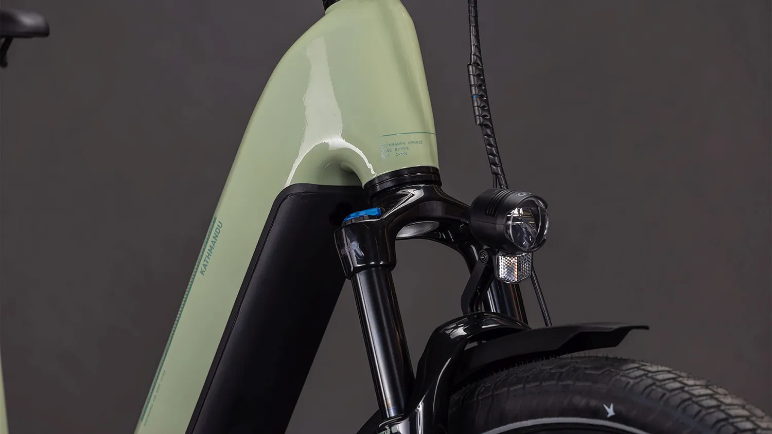 Cube 2026 Kathmandu Hybrid ONE 800 pea´n´green