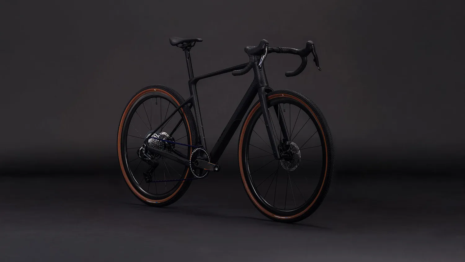 Cube 2026 Nuroad C:62 EXC carbon´n´crisscross | L