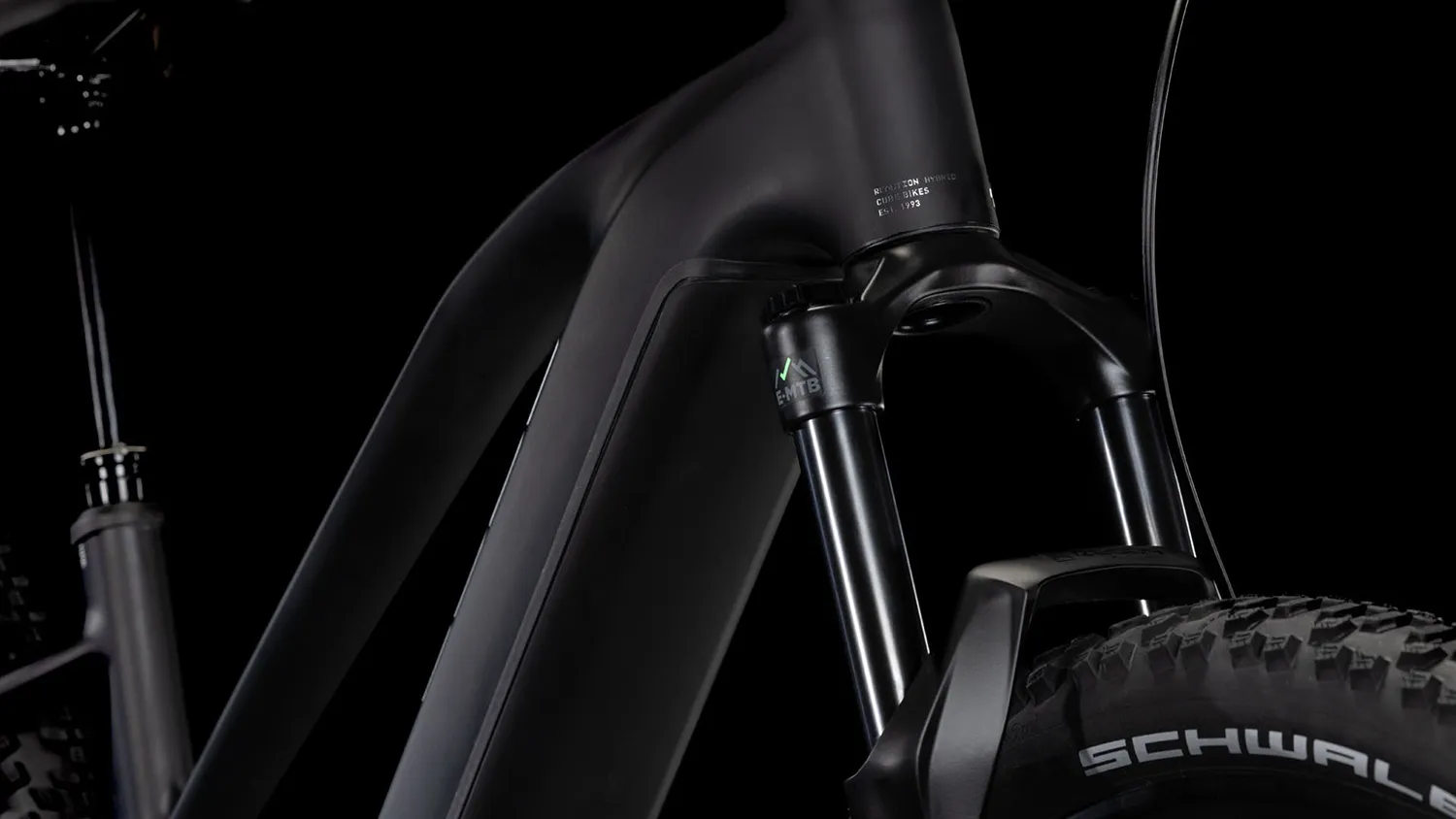 Cube 2025 Reaction Hybrid Race black´n´metal 800 (Trapez)