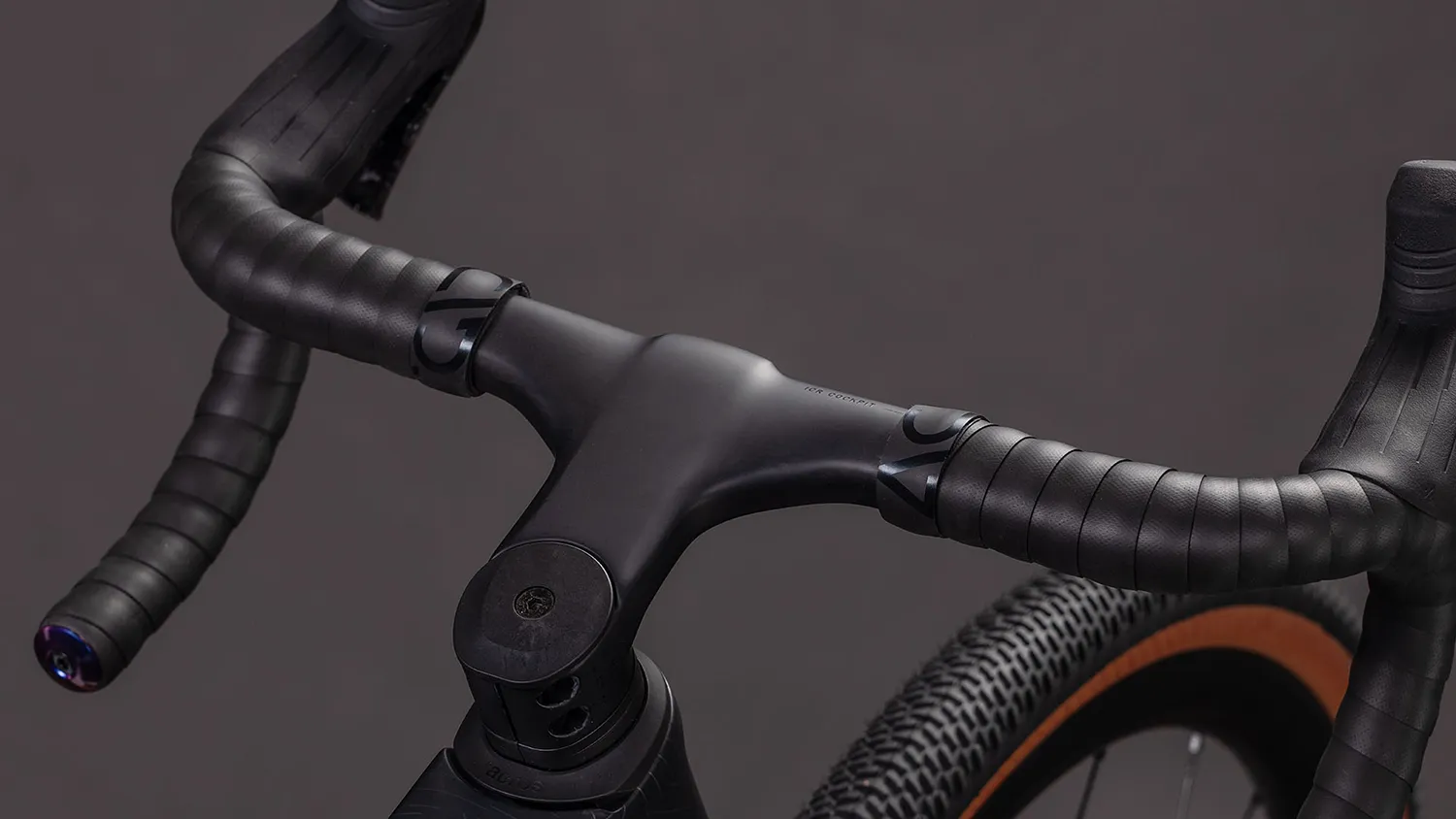 Cube 2026 Nuroad C:62 EXC carbon´n´crisscross | L