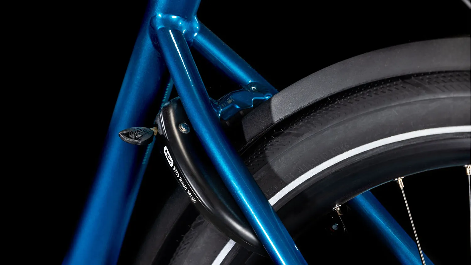 Cube 2025 Supreme Hybrid Pro 625 electricblue´n´blue